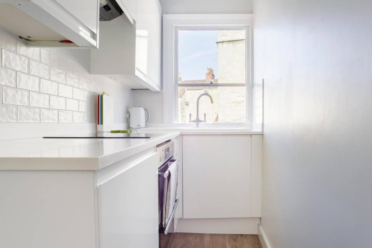 The Apartment, Bath Extérieur photo
